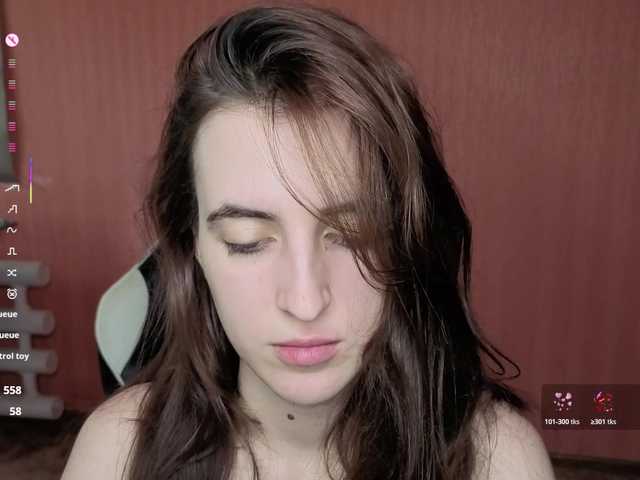 Valeritiio live cam preview