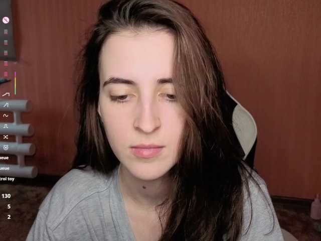 Valeritiio live cam preview