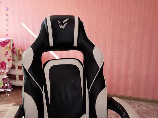 Valeritiiio live cam on BongaCams