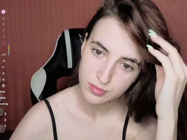 Valeritiiio live cam on BongaCams