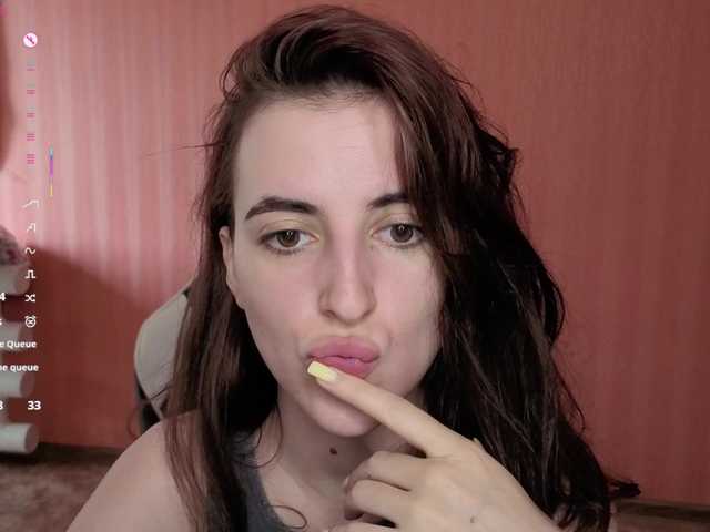 Valeritiio live webcam show