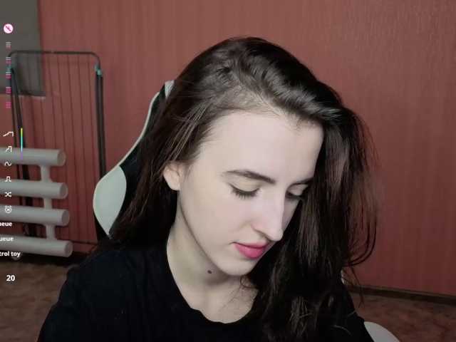 Valeritiiio live cam on BongaCams