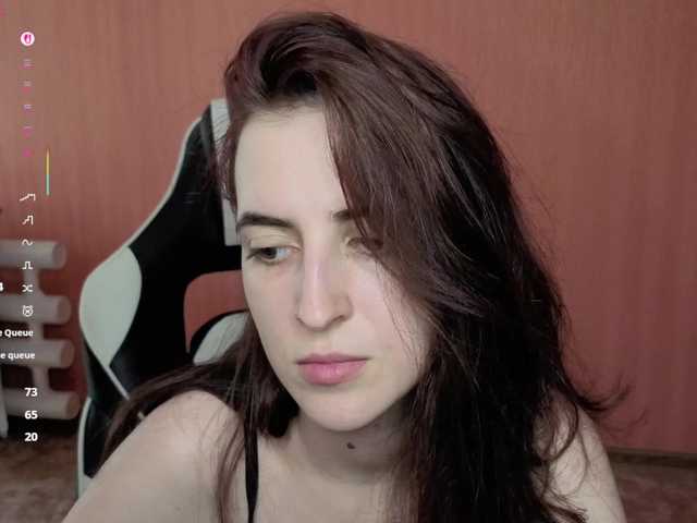 Valeritiiio live cam on BongaCams