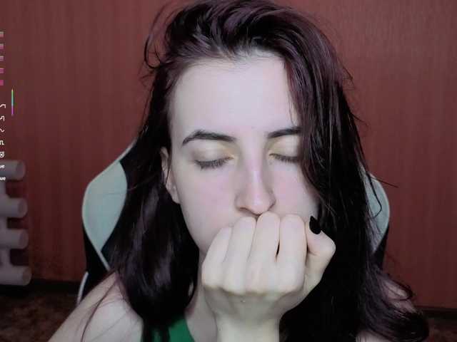 Valeritiiio live cam on BongaCams