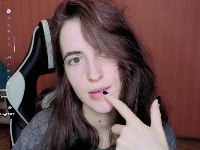 Valeritiiio live cam on BongaCams