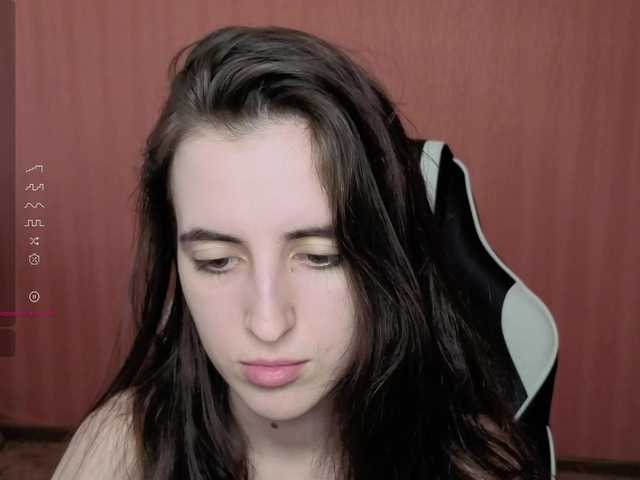 Valeritiiio's BongaCams show and profile