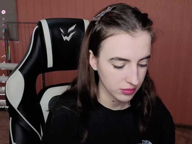 Valeritiiio live cam on BongaCams