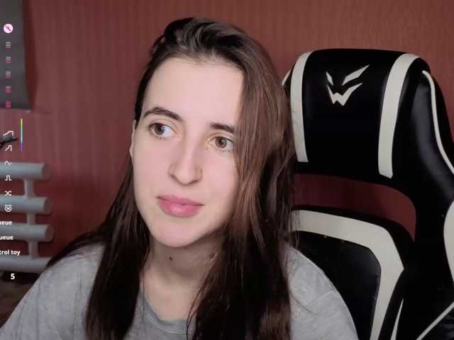 Valeritiiio live cam on BongaCams