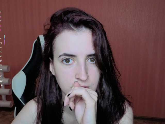 Valeritiiio live cam on BongaCams