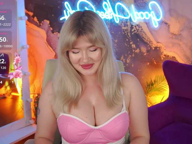 AnoraJoy live cam on BongaCams