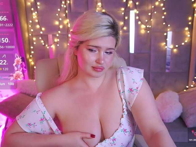 AnoraJoy live cam on BongaCams