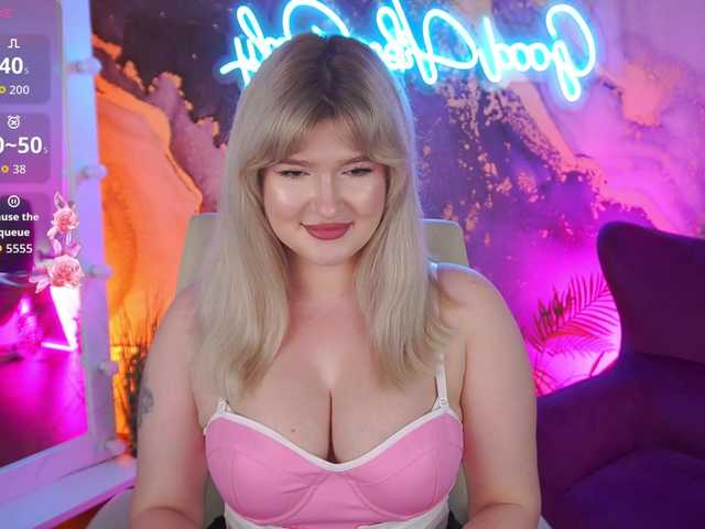AnoraJoy live cam on BongaCams