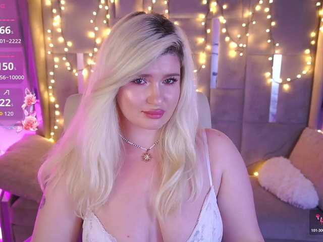 AnoraJoy live cam on BongaCams