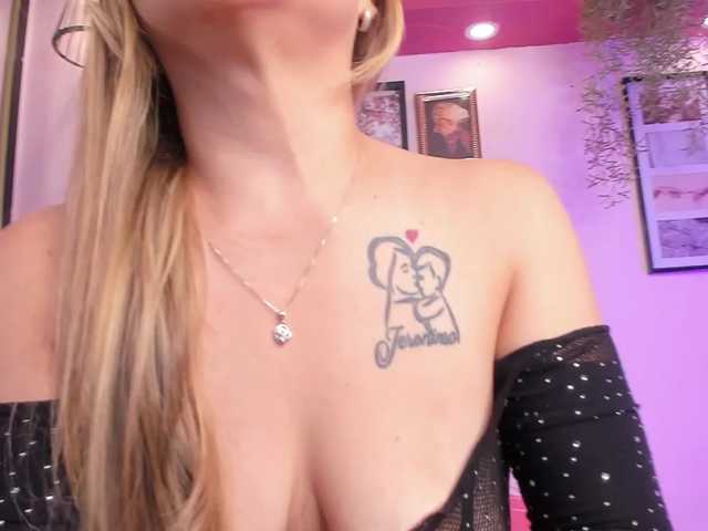 MeliissaAdams live cam on BongaCams