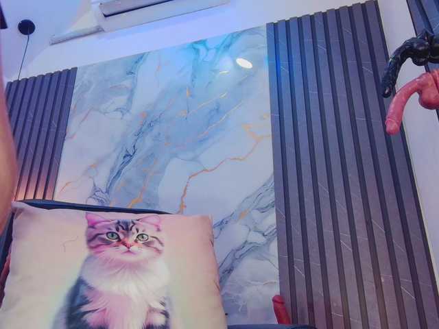 SofiiaMartinez's BongaCams show and profile