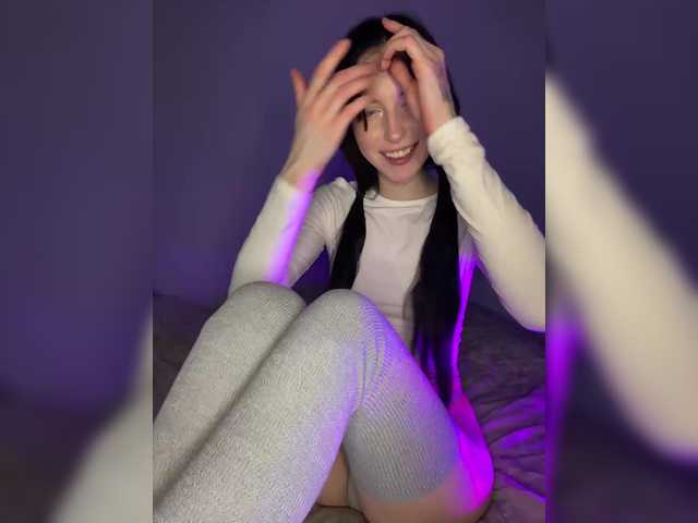 Kulllich's BongaCams show and profile