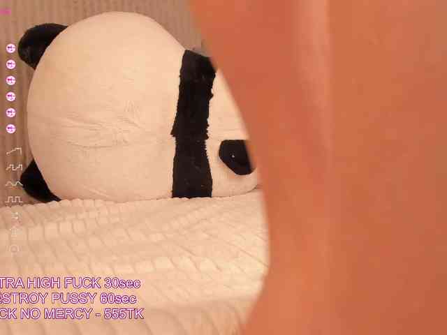 KimSelliin webcam