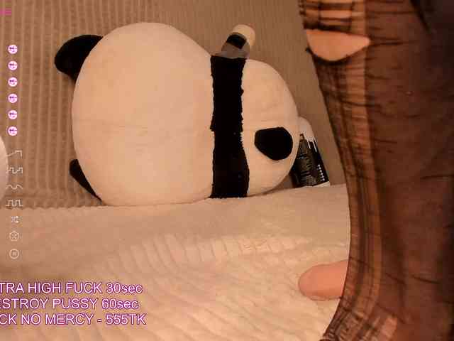 KimSelliin webcam