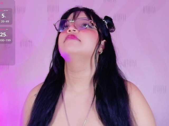 innocenthazel's BongaCams show and profile