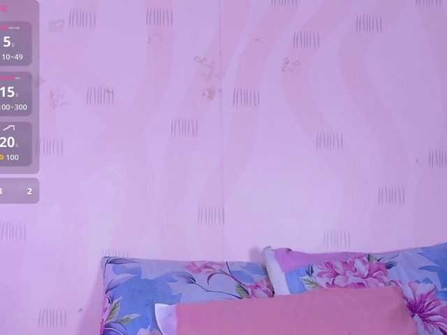 innocenthazel live cam on BongaCams