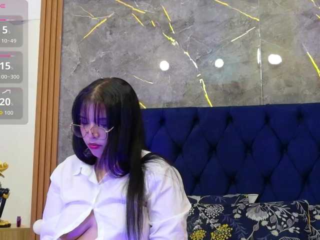innocenthazel live webcam show