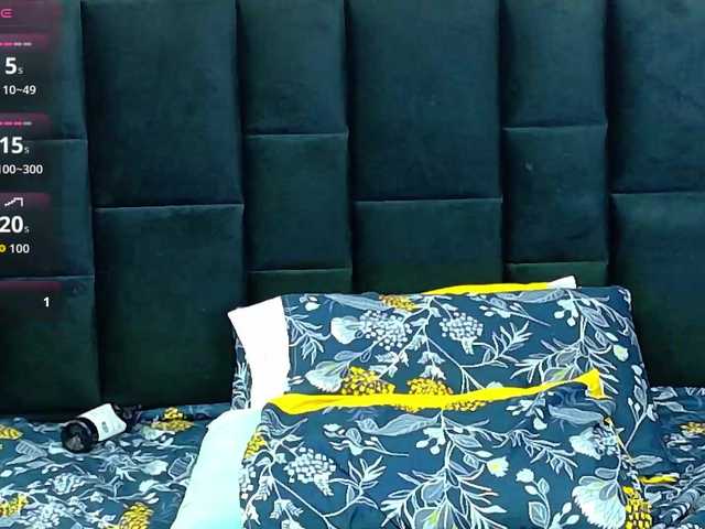innocenthazel live cam on BongaCams