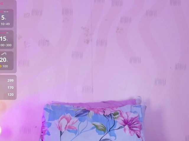 innocenthazel live cam on BongaCams