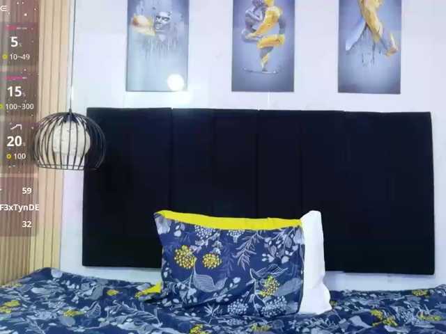 innocenthazel live cam on BongaCams