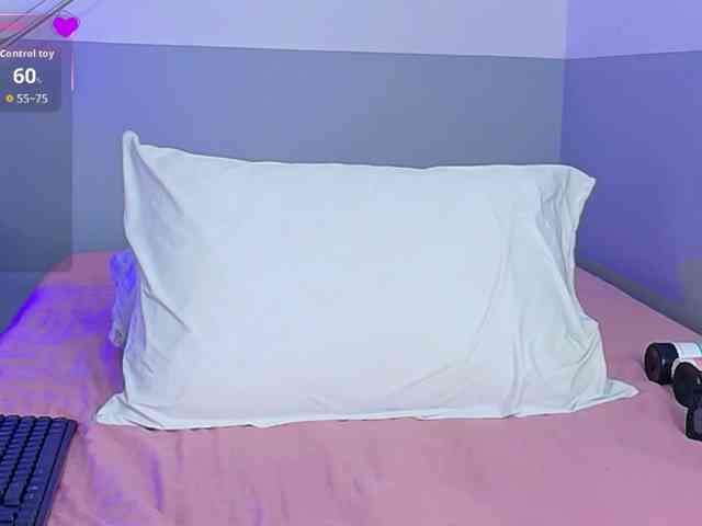 innocenthazel webcam