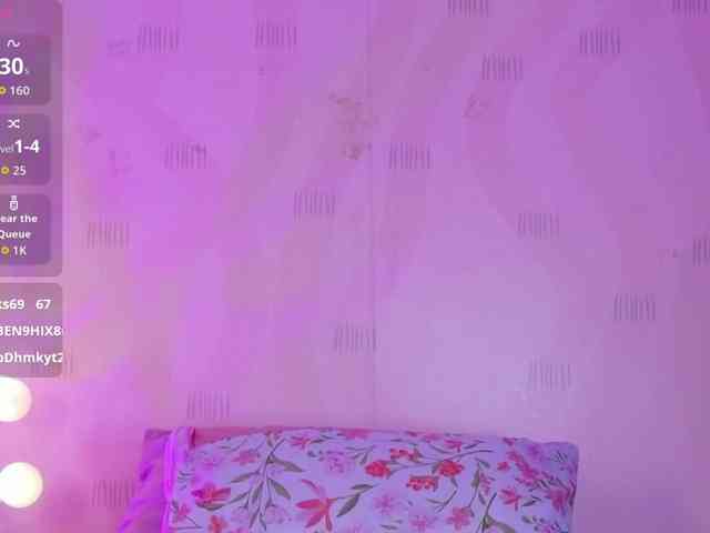 innocenthazel webcam