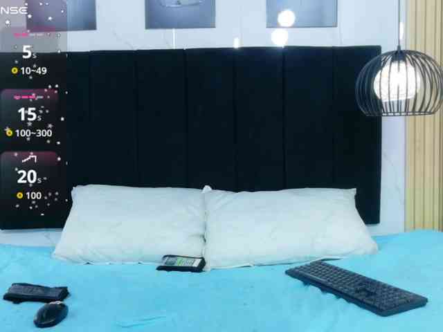 innocenthazel webcam