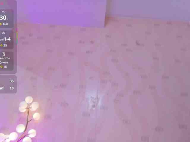 innocenthazel webcam