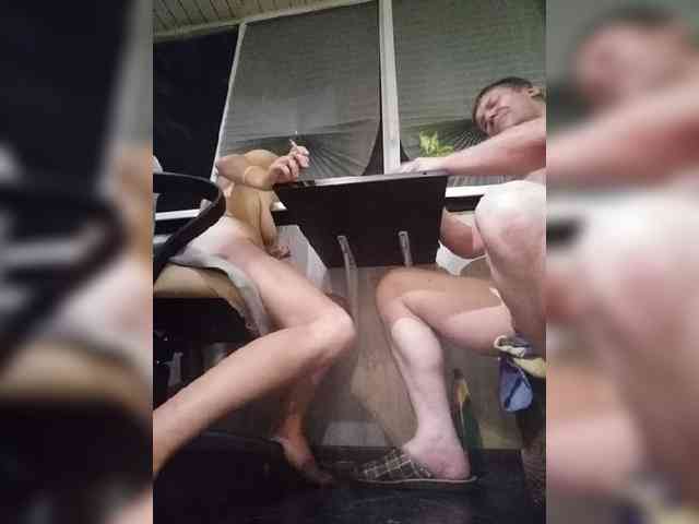 Vinpyh's cam show statistics and live stream