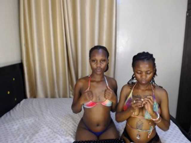 Camilafire4 live cam on BongaCams