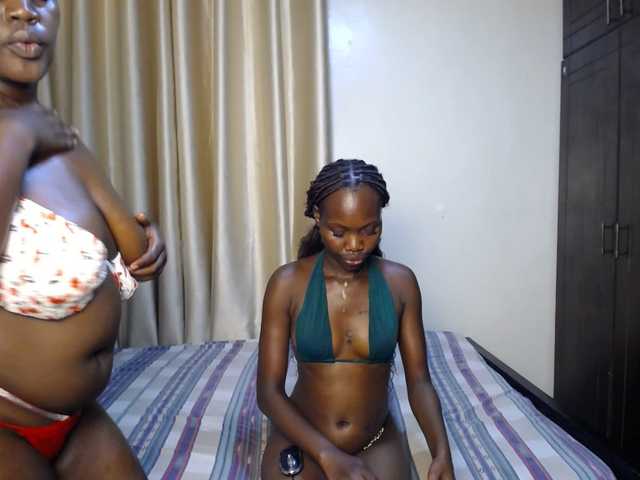 Camilafire4 live cam on BongaCams