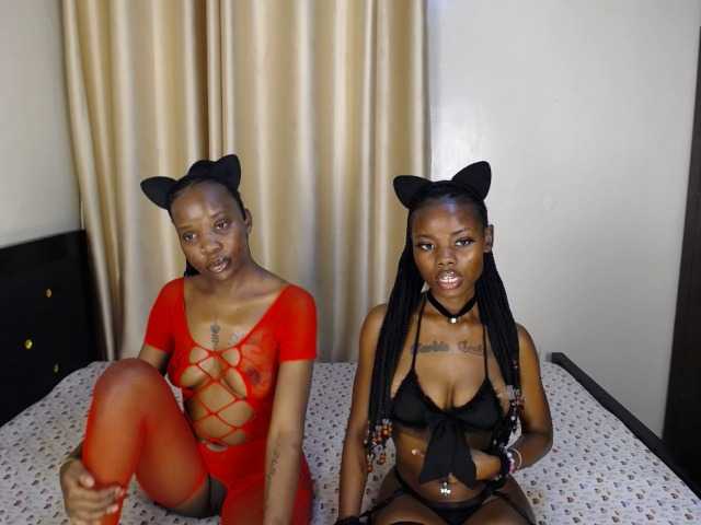 Camilafire4 live cam on BongaCams