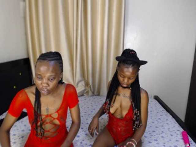 Camilafire4 live cam on BongaCams