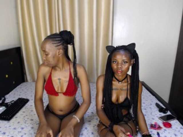 Camilafire4 live cam on BongaCams