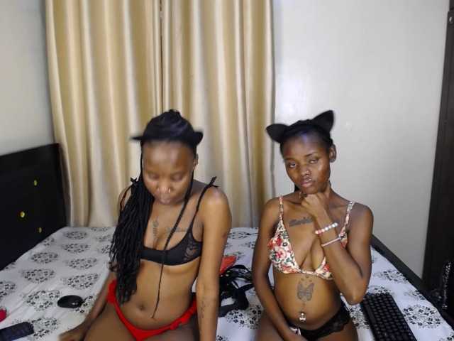 Camilafire4 live cam on BongaCams