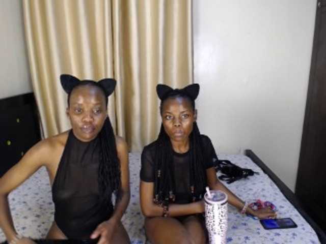 Camilafire4 live cam on BongaCams