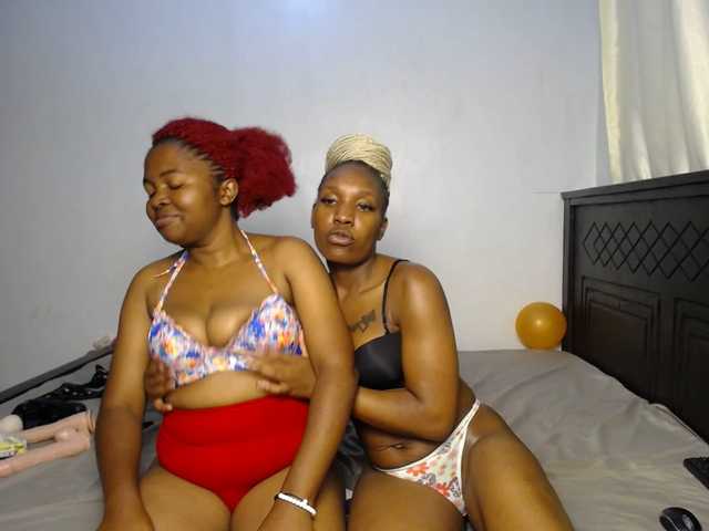 Camilafire4 live cam on BongaCams