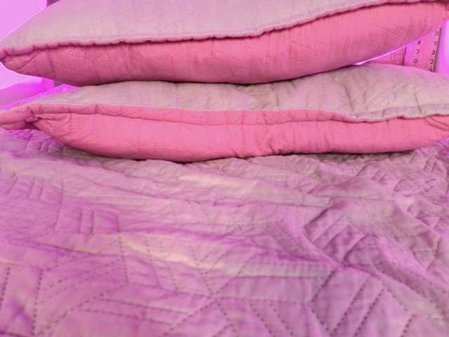 nathalyasummer's BongaCams show and profile