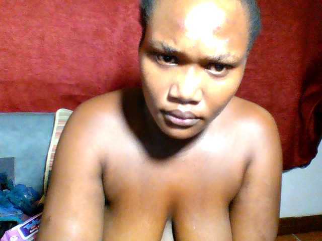 Ebonywaffle live cam on BongaCams