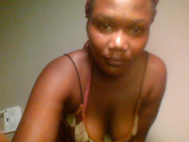 Ebonywaffle live cam on BongaCams