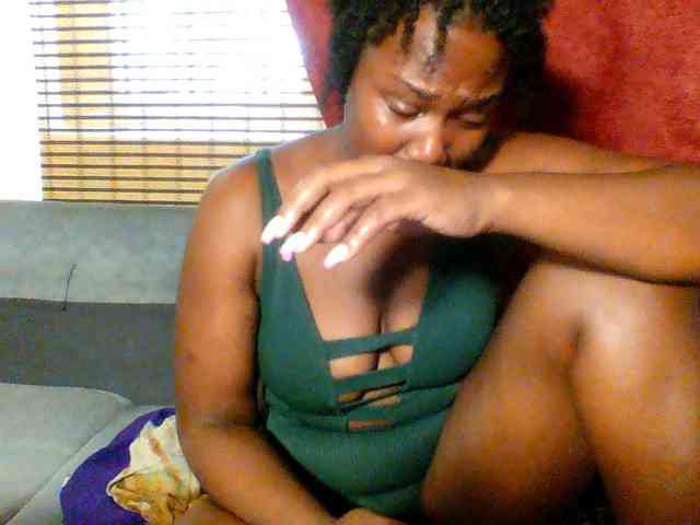Ebonywaffle webcam