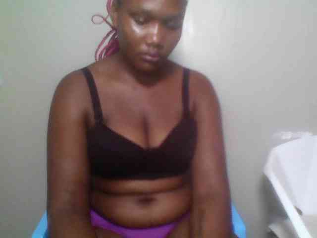 Ebonywaffle webcam