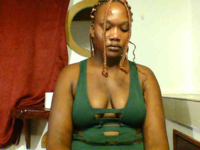 Ebonywaffle webcam