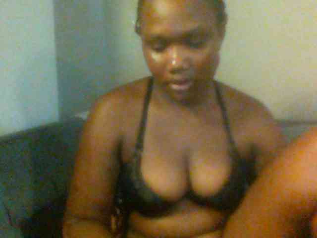 Ebonywaffle webcam