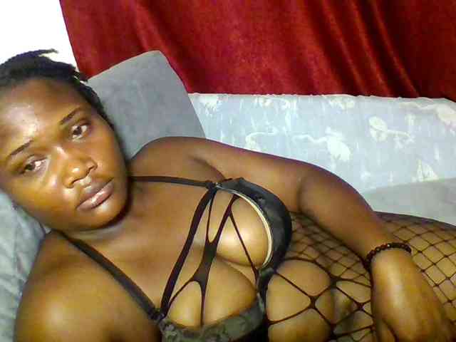 Ebonywaffle webcam