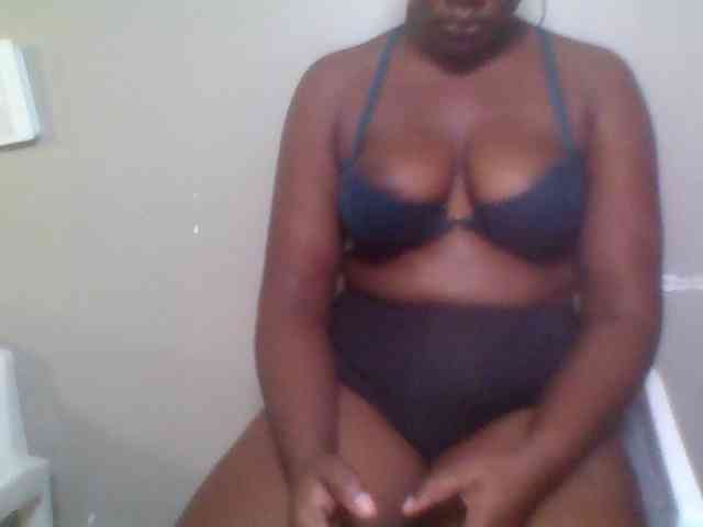 Ebonywaffle webcam